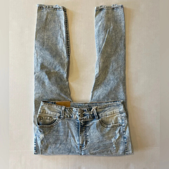 Vanilla Star mid rise skinny distressed jeans size 11 NWT - Picture 2 of 6